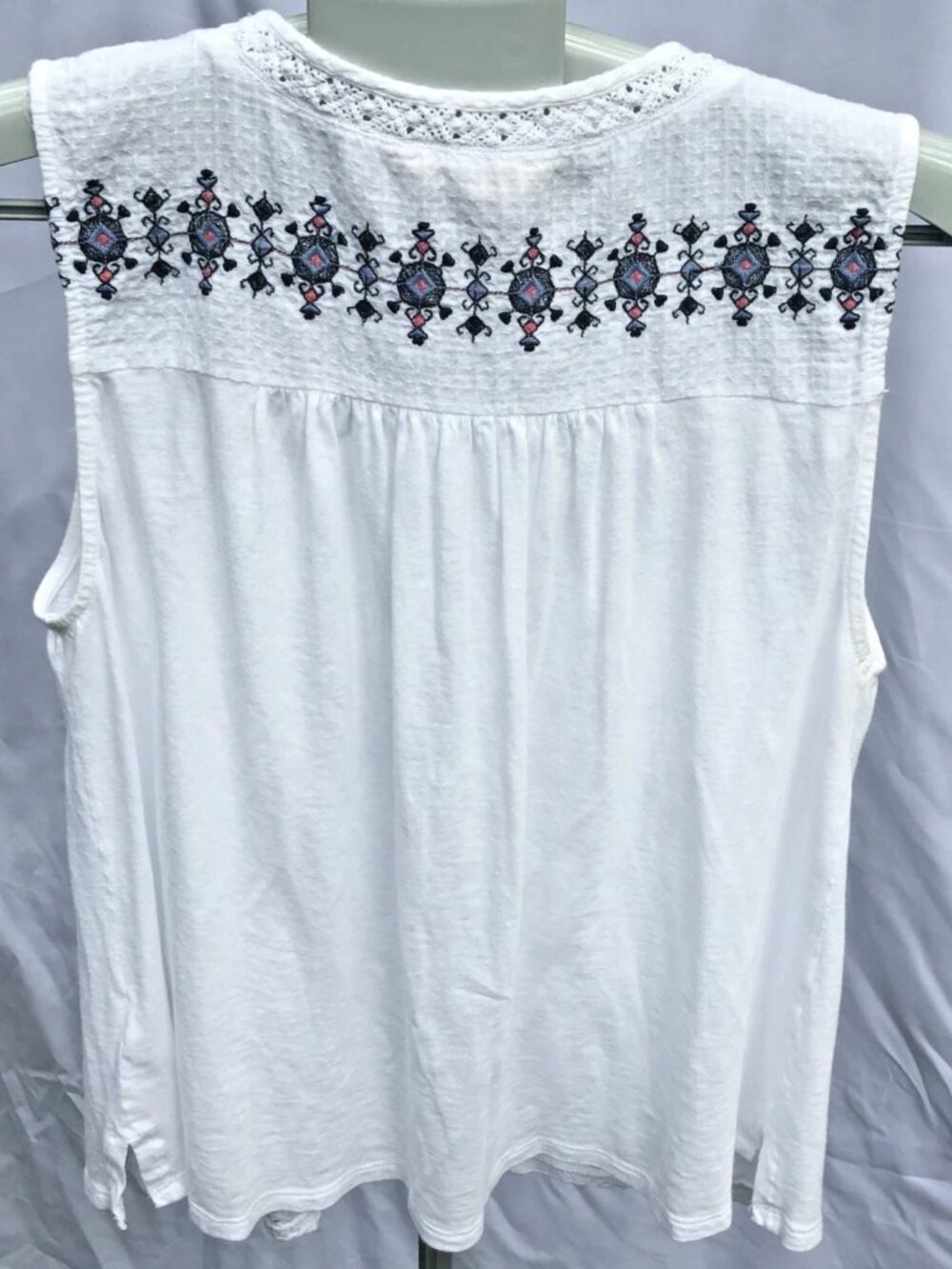 Lucky Brand Womens Sleeveless Boho Peasant Top White Embroidered Crochet Size S - Picture 6 of 10